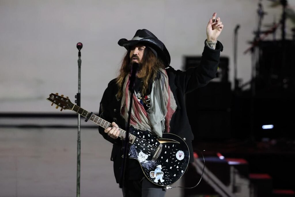 Billy Ray Cyrus Praises Daughters Miley and Noah Amid Family Tensions