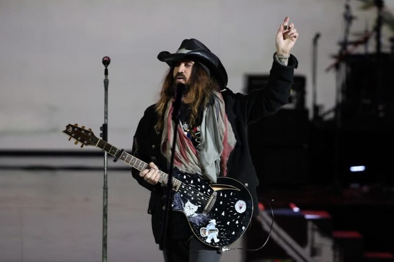 Billy Ray Cyrus Praises Daughters Miley and Noah Amid Family Tensions