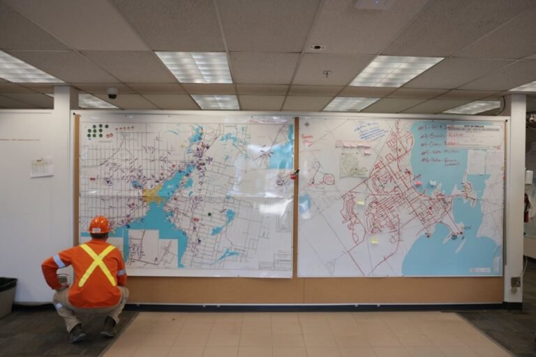 Over 50,000 Still Without Power in Ontario After Ice Storm, Crews Work Around the Clock