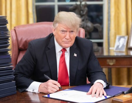 In a Stunning Speech, Trump Ends All U.S. Sanctions on Syria