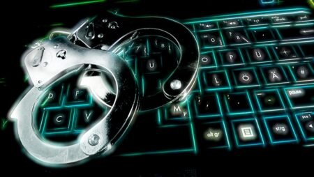Is Pakistan's New Cybercrime Law a Tool to Silence Critics?