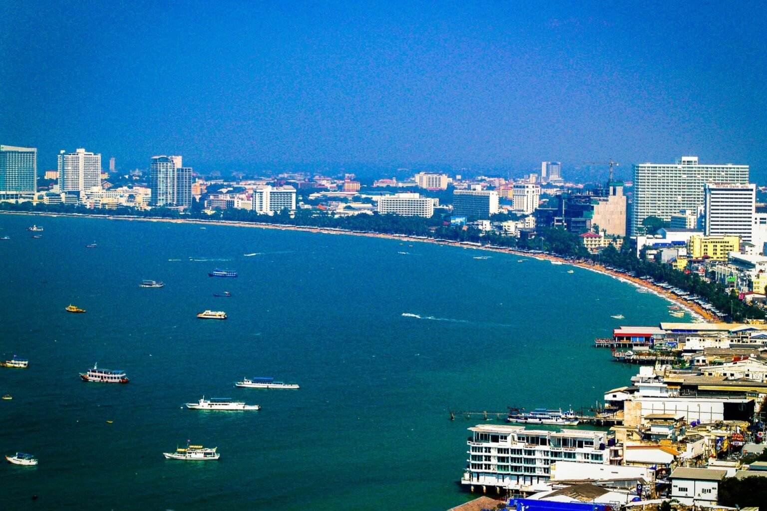 New Thai Visa Rules: What Travelers Must Know in 2025