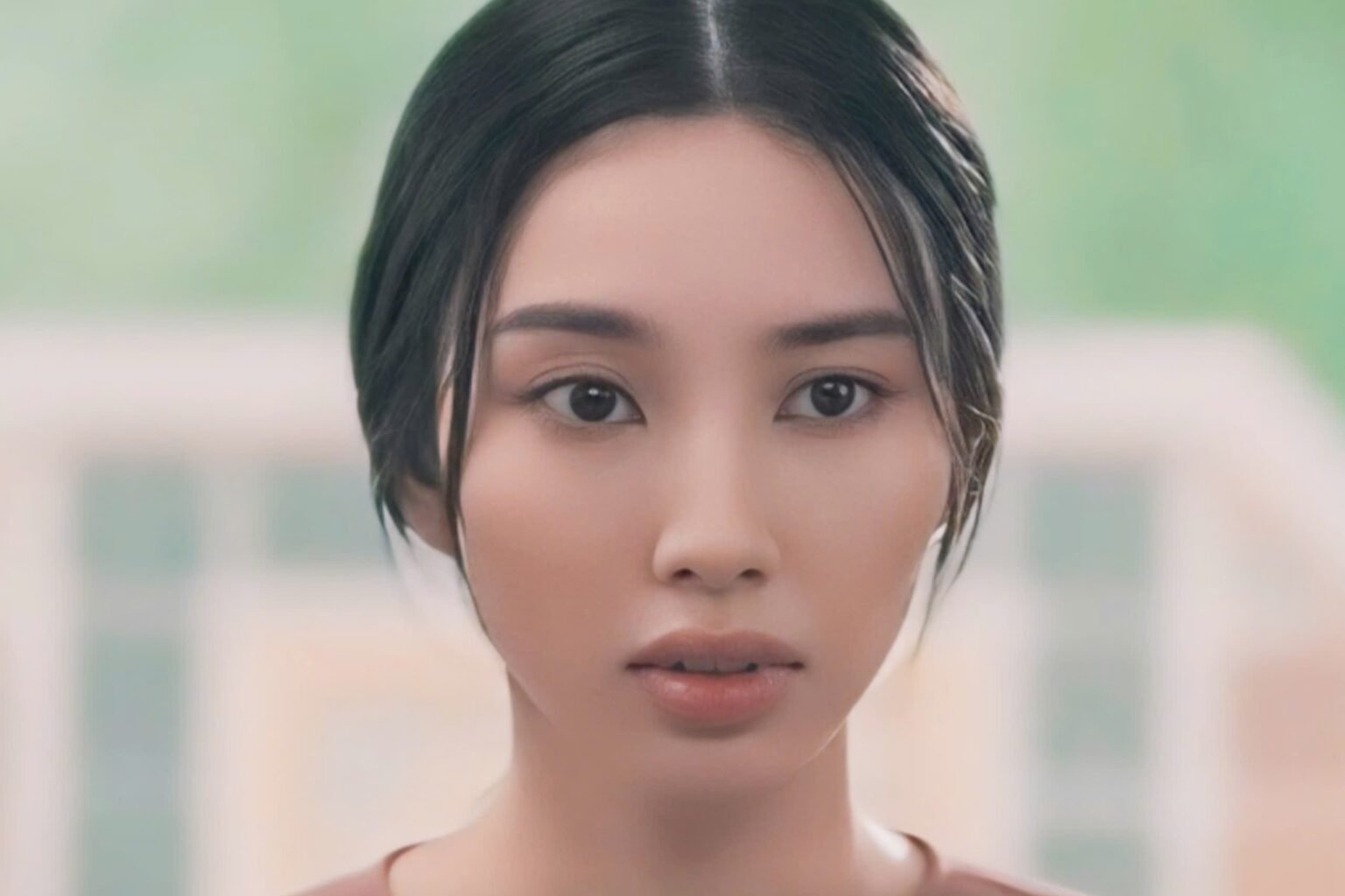 Vietnamese Beauty Queen Arrested for Fake Fiber Supplement Claims