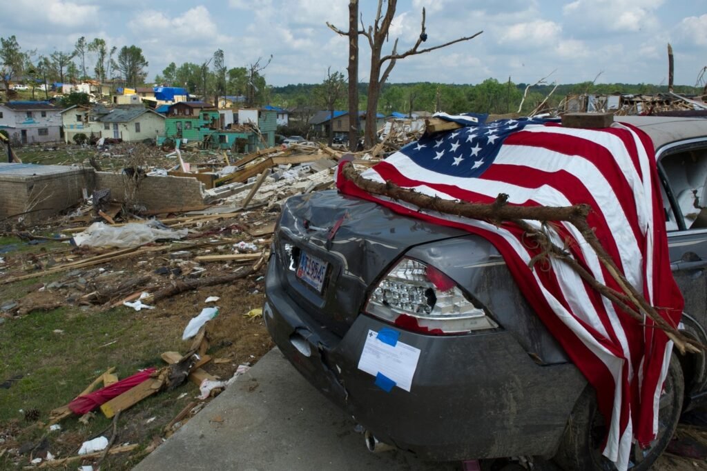 Tornadoes Destroy Homes in Kentucky, Missouri, Virginia