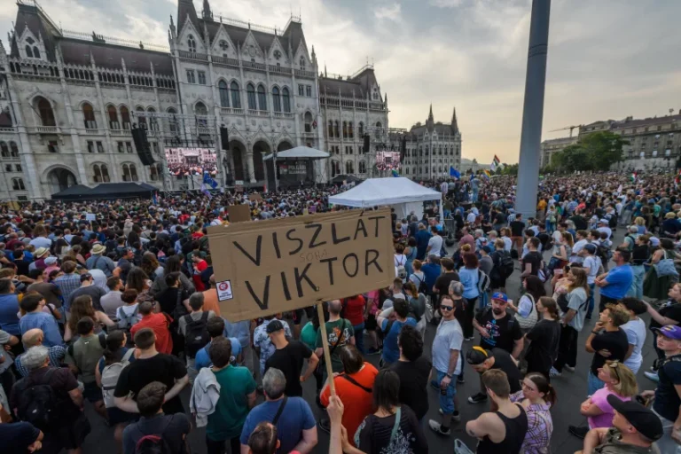 Budapest Erupts in Mass Protest Against Orbán Rule