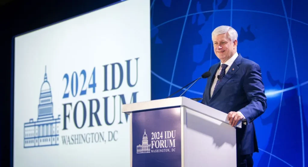 Harper Urges Canada to Cut Khalistan Ties, Fix India Ties