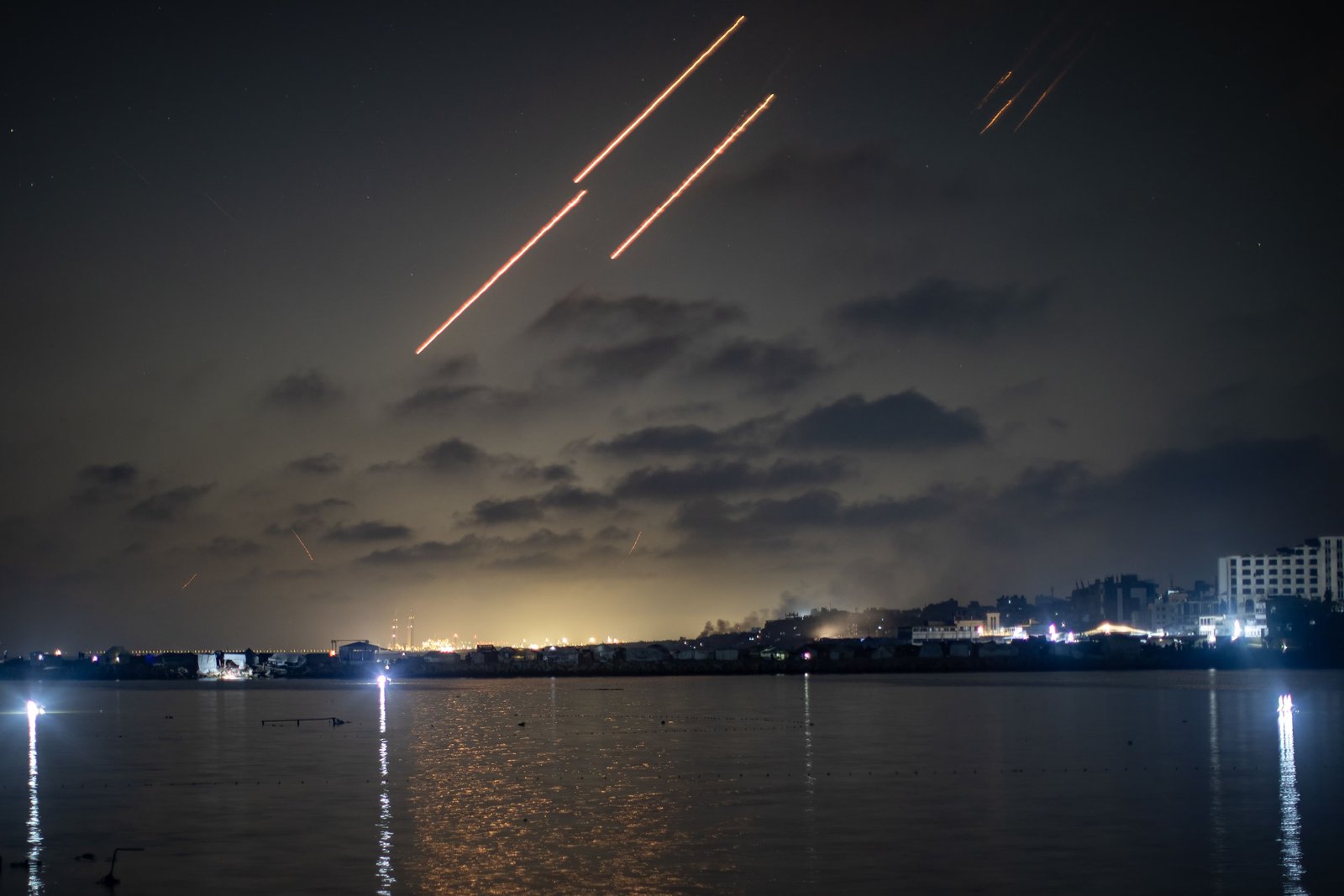 Iranian Missiles Hit Israel After Earlier Strikes Iranian Missiles Hit Israel After Earlier Strikes