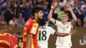 Liam Delap Chelsea Goal Sends Team to Club World Cup Last 16