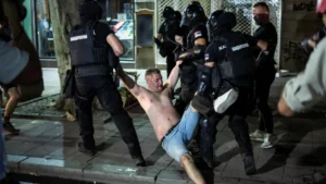 Serbia Protests Demand Early Election and End to Vucic Rule
