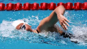 Summer McIntosh Smashes 400m Medley World Record!