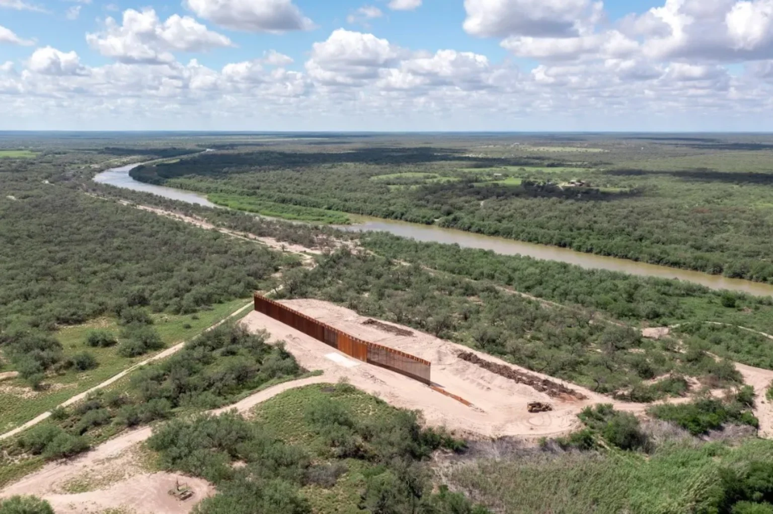 Texas Defunds Border Wall Program After Building Only 8%