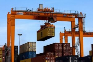 Vietnam Q2 GDP Rises on Strong Exports and US Trade Deal