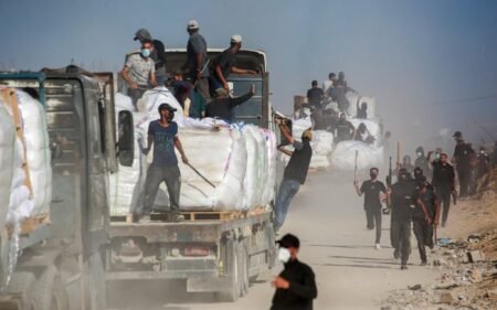 Hamas aid theft