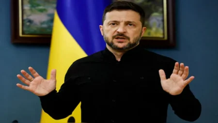 Zelenskyy Rejects Territorial Swap Ahead of Alaska