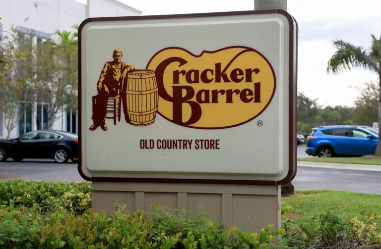 Trump Cracker Barrel logo