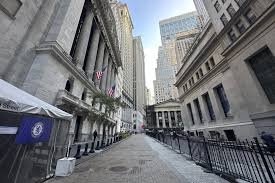 Wall Street rate cut
