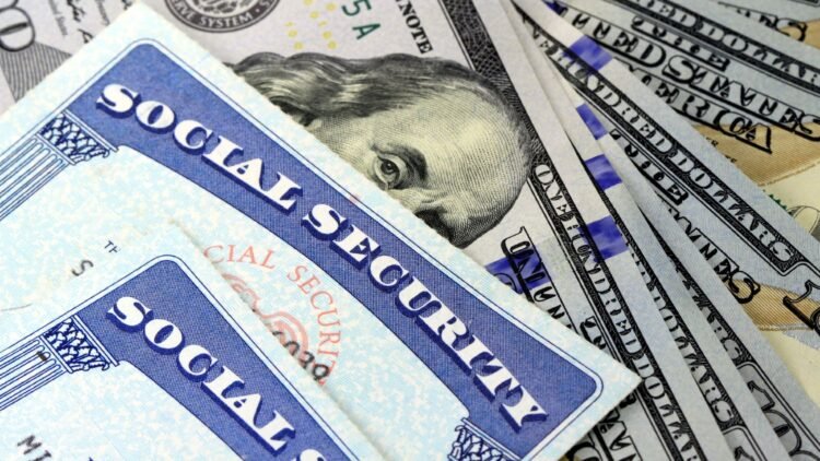 Social Security Benefits Set for 2026 Increase, Experts Predict