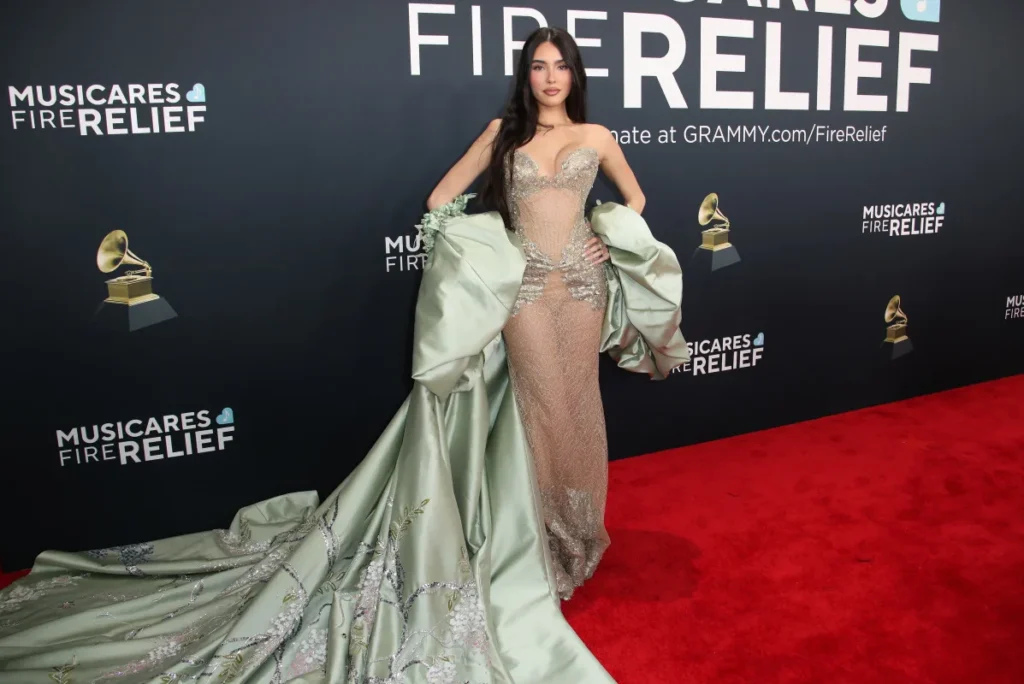 Justin Herbert Madison Beer Courtside Sparks Justin Herbert Madison Beer Courtside Sparks