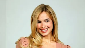 Addison Rae Stuns in Blush Pink Latex