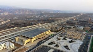 China High-Speed Rail Reaches 50,000 km