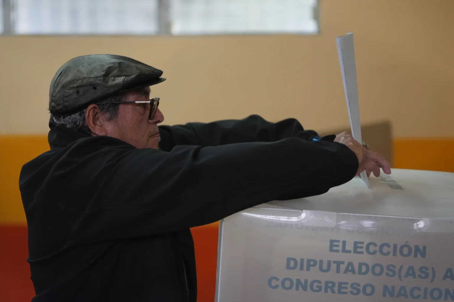 Honduras Votes Amid Rising Tension Honduras Votes Amid Rising Tension