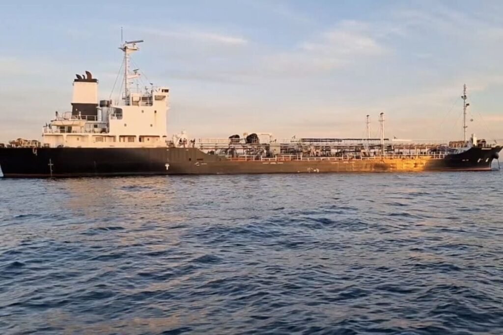 Iran Seizes US Ship With 4M Liters Oil