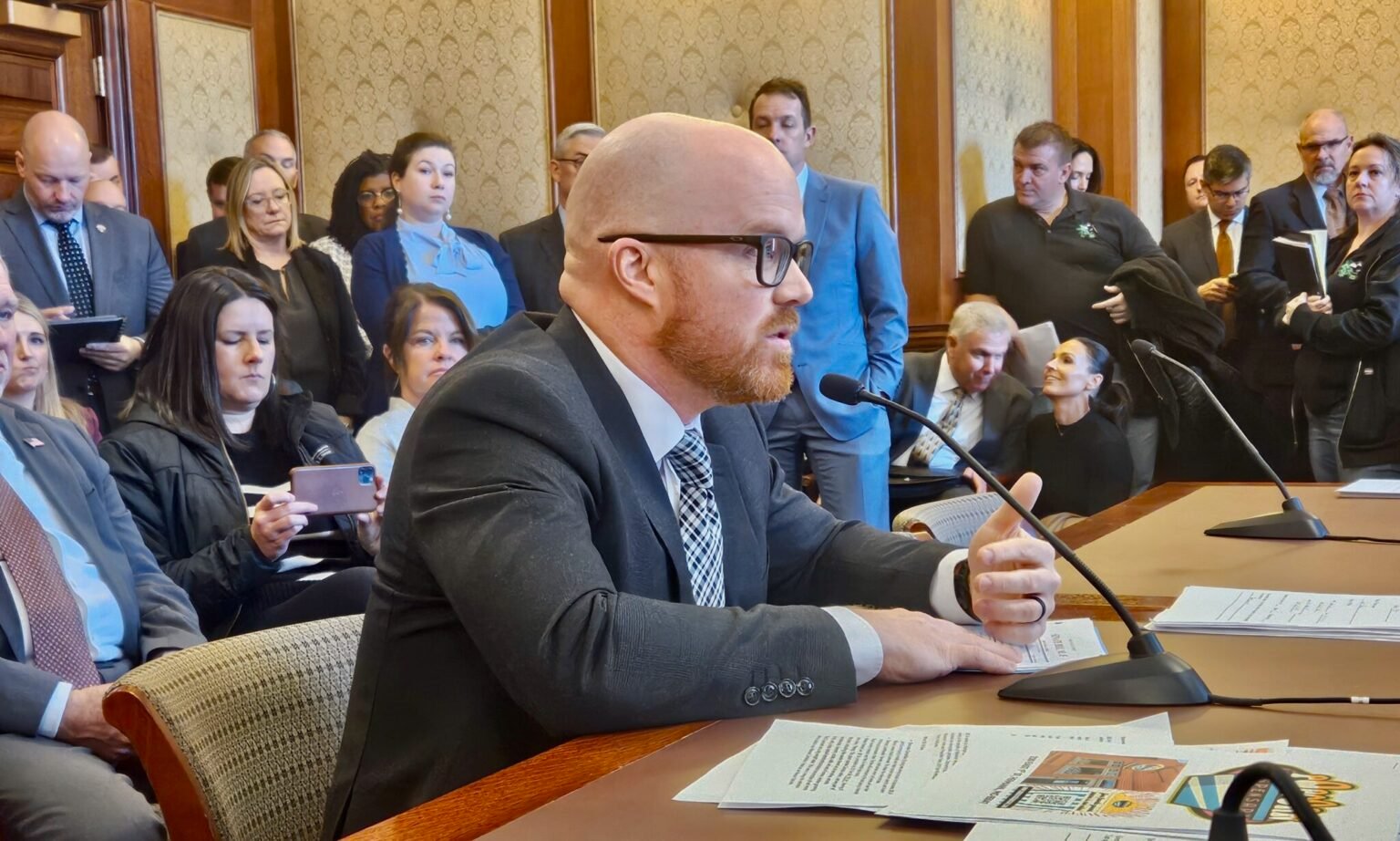 Missouri Pharmacy Regulation Bill Advances Missouri Pharmacy Regulation Bill Advances