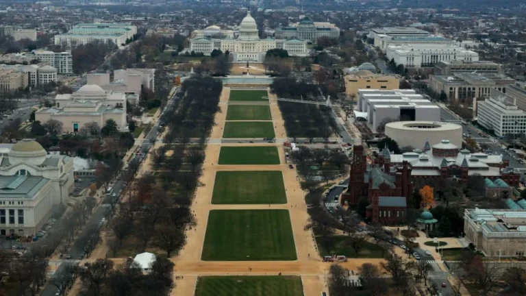 White House Pressures Smithsonian Funding