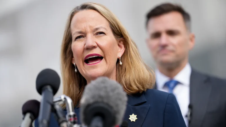 Arizona ICE Gun Law Sparks MAGA Backlash Now Today