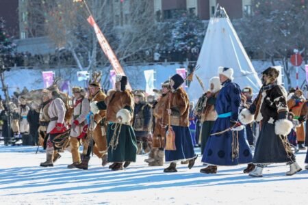 Inner Mongolia Turns Winter Ice to Revenue Inner Mongolia Turns Winter Ice to Revenue