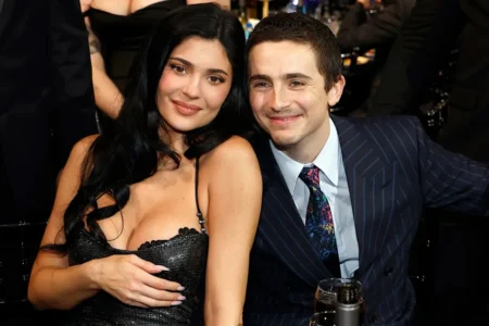 Kris Jenner Cheers Timothée Chalamet’s Big Win Kris Jenner Cheers Timothée Chalamet’s Big Win