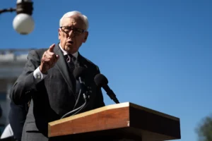 Steny Hoyer Retirement Ends Long Congressional Career