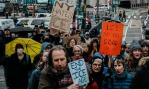US Protests Erupt Over Controversial ICE Killings