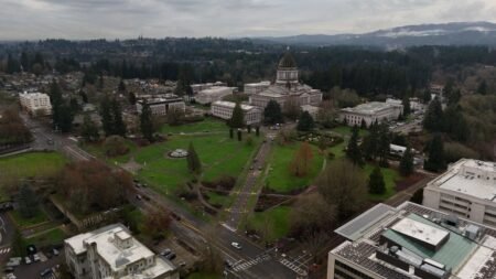 Washington AI School Rules Spark Lawmaker Debate