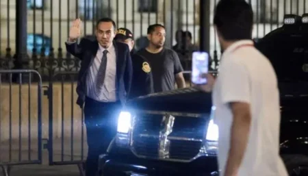 Peru Names Jose Maria Balcazar Interim President After Jeri’s Ouster Peru Names Jose Maria Balcazar Interim President After Jeri’s Ouster