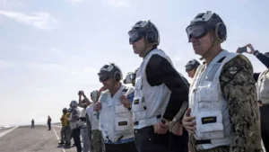 US preparing for week-long military operation against Iran