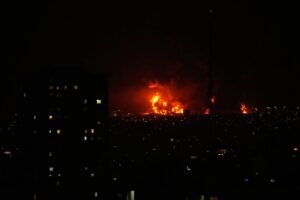 Iran Fires Missiles at Israel! US-Backed Strikes Intensify Across Region Iran Fires Missiles at Israel! US-Backed Strikes Intensify Across Region