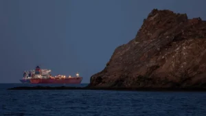 Iran Mines Strait of Hormuz, Threatens Missile Strikes on Shipping