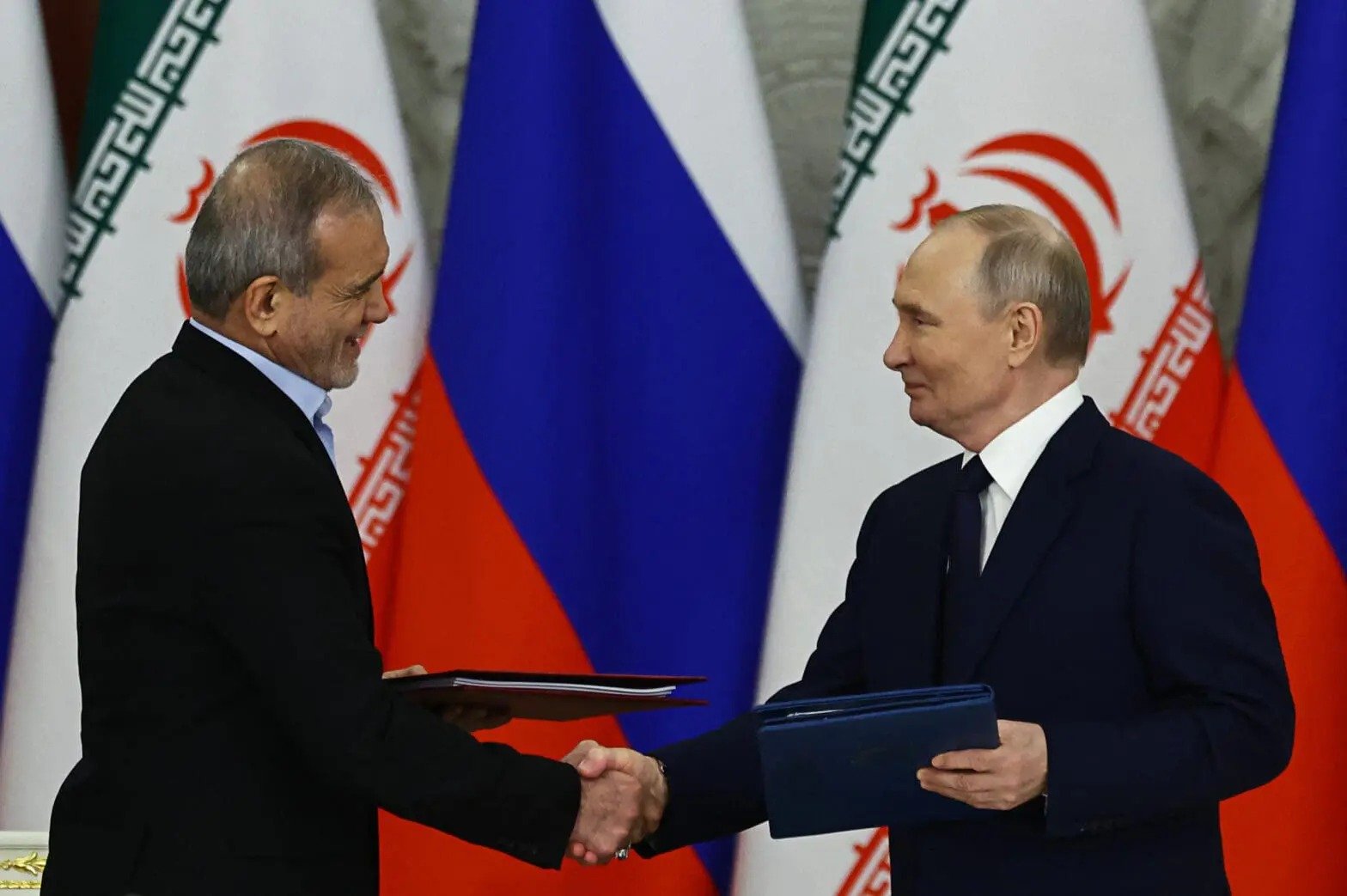 Russia Intelligence Aid to Iran Shifts Middle East War Dynamics