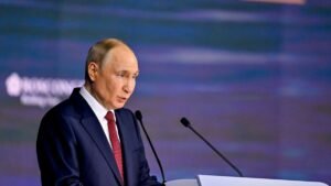 Lavrov Warns Global Conflicts Resemble World War III Russia Warns of Global Conflicts, Calls Current Tensions a “Third World War”