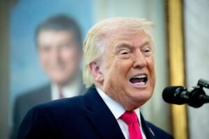 Trump Eyes Iran Oil Control, Signals Risk of Wider Conflict