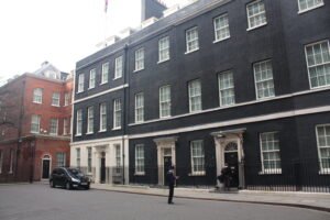 Starmer Faces Labour Leadership Pressure