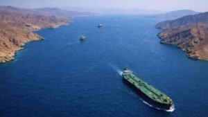 Iran and Oman Seek Safe Strait Hormuz Route Talks
