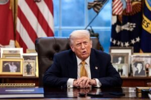 Trump Defends CIA Moscow Mission Amid War Tensions
