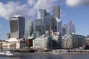 UK Business Confidence Rises Amid Global Risks Now UK Business Confidence Rises Amid Global Risks Now
