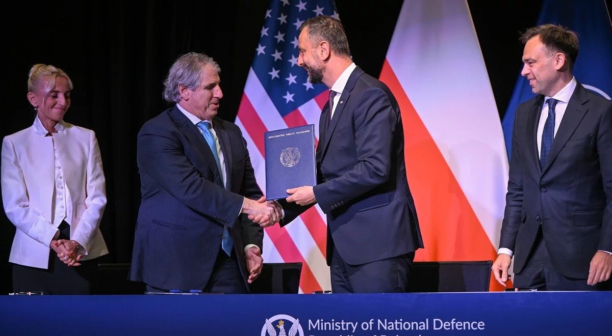 Poland Deepens Defense Ties With US