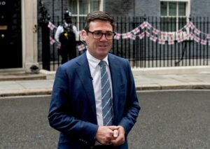 Burnham Targets High Street Decline Burnham Targets High Street Decline