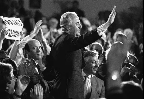 Tributes Pour In For Former French PM Tributes Pour In For Former French PM