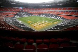 Shakhtar Donetsk Builds A Temporary Base In London Shakhtar Donetsk Builds A Temporary Base In London