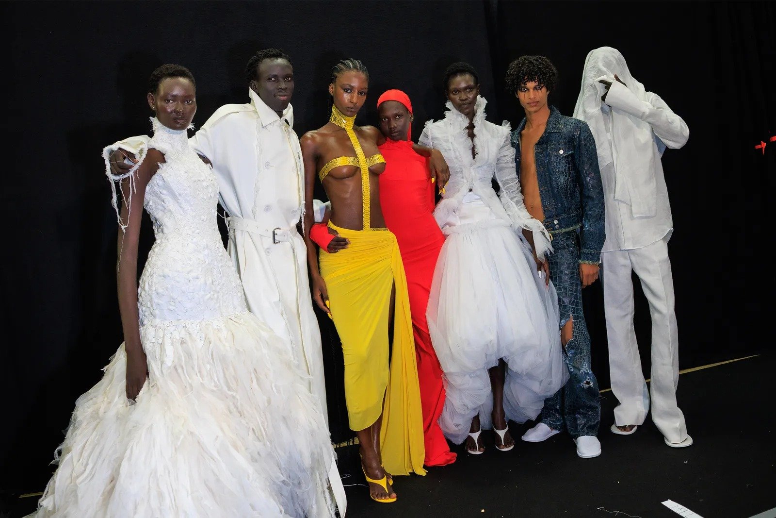 Paris Fashion Trends Shift Toward Wearable Style Paris Fashion Trends Shift Toward Wearable Style